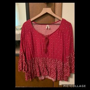 Berry Flowy Peasant Top 🌹❤️